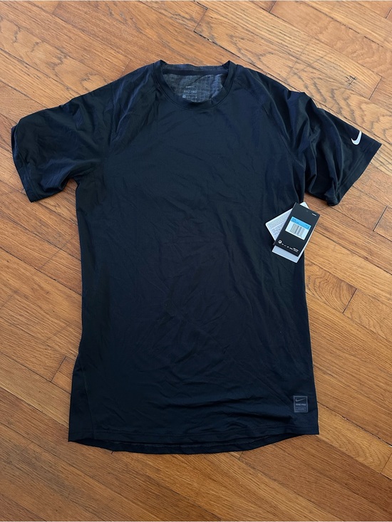 Nike Other - Nike Pro Hypercool Men's Training Shirt Black M NWT